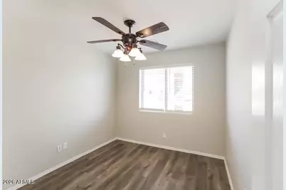 401 E Fremont Dr, Drive, Tempe, AZ 85282 - Photo 8