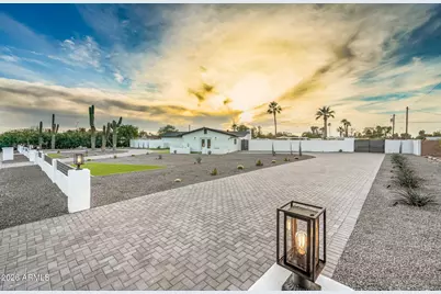 12216 N 65th Street, Scottsdale, AZ 85254 - Photo 1