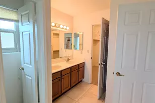 4240 E Amberwood Dr, Phoenix, AZ 85048 - Photo 14