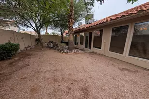 4240 E Amberwood Dr, Phoenix, AZ 85048 - Photo 22