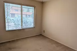4240 E Amberwood Dr, Phoenix, AZ 85048 - Photo 18