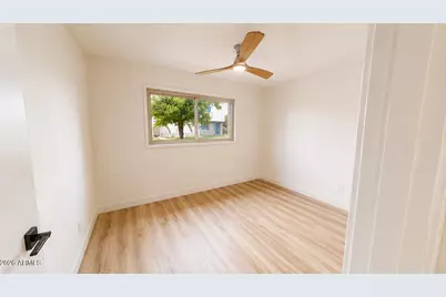 2868 E Clarendon Avenue, Phoenix, AZ 85016 - Photo 10
