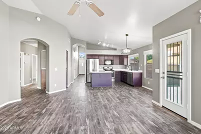 6421 W Wahalla Lane, Glendale, AZ 85308 - Photo 10