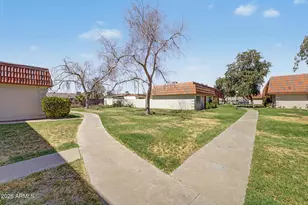 7833 N 49th Ave, Glendale, AZ 85301 - Photo 36