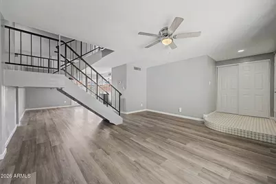 7833 N 49th Avenue, Glendale, AZ 85301 - Photo 8