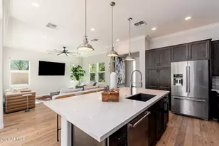 1555 E Ocotillo Rd, Phoenix, AZ 85014 - Photo 8