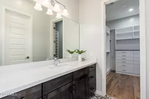 1555 E Ocotillo Rd, Phoenix, AZ 85014 - Photo 18