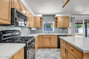 1639 W Wood Dr, Phoenix, AZ 85029 - Photo 8