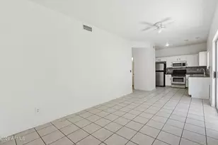 1026 W Libra Dr, Tempe, AZ 85283 - Photo 10