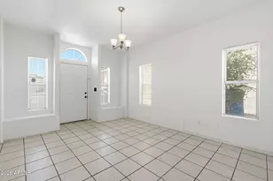 1026 W Libra Dr, Tempe, AZ 85283 - Photo 4