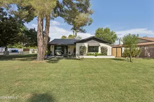 6245 N 16th Ave, Phoenix, AZ 85015 - Photo 6