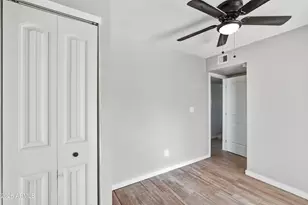 5630 W Wilshire Dr, Phoenix, AZ 85035 - Photo 14