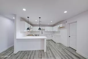6239 N 31st Dr, Phoenix, AZ 85017 - Photo 20