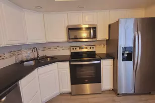 19601 N 7th St, Phoenix, AZ 85024 - Photo 6