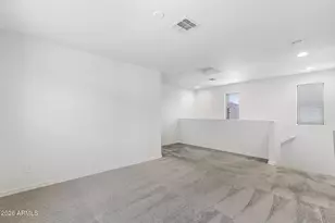 5818 W Encinas Ln, Phoenix, AZ 85043 - Photo 14