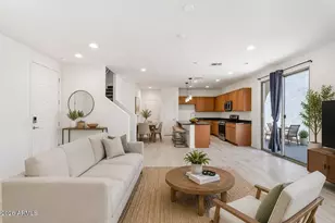 5818 W Encinas Ln, Phoenix, AZ 85043 - Photo 1