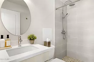 2601 E Sahuaro Dr, Phoenix, AZ 85028 - Photo 20
