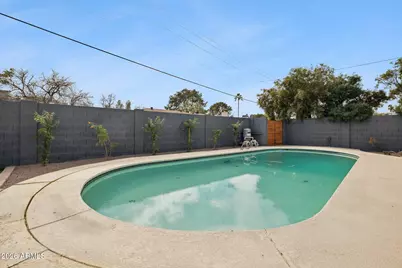 735 E Manhatton Drive, Tempe, AZ 85282 - Photo 32