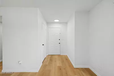 4608 W Maryland Avenue #201, Glendale, AZ 85301 - Photo 6