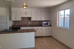 6111 W Cambridge Ave, Phoenix, AZ 85035 - Photo 2