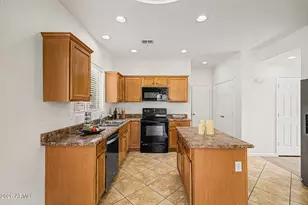 11601 W Hill Dr, Avondale, AZ 85323 - Photo 12