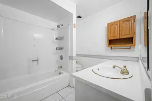 3522 W Mercer Ln, Phoenix, AZ 85029 - Photo 18