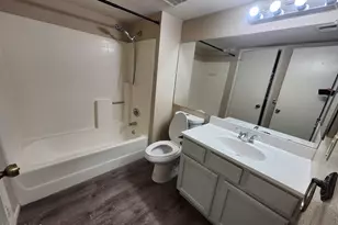 4730 W Northern Ave, Glendale, AZ 85301 - Photo 16