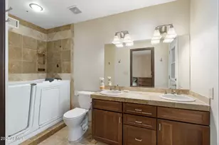 2631 E Vista Dr, Phoenix, AZ 85032 - Photo 22