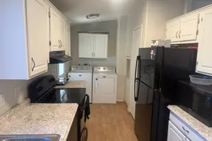41 N Mulberry St, Florence, AZ 85132 - Photo 4