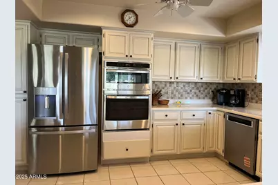 10929 E Spring Creek Road, Sun Lakes, AZ 85248 - Photo 2