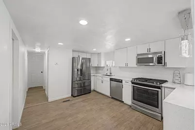 2650 W Union Hills Drive #51, Phoenix, AZ 85027 - Photo 10
