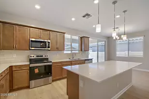 16754 W Spur Dr, Surprise, AZ 85387 - Photo 12