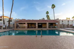 12123 W Bell Rd, Surprise, AZ 85378 - Photo 26