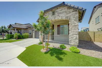 2082 E Oriole Drive, Gilbert, AZ 85297 - Photo 2