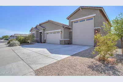 2507 N Casa Grande Avenue, Casa Grande, AZ 85122 - Photo 2