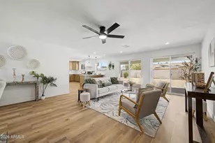 17648 N 35th St, Phoenix, AZ 85032 - Photo 4