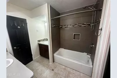 8737 E Jackrabbit Road, Scottsdale, AZ 85250 - Photo 20