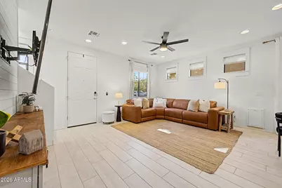 8319 E Irwin Avenue, Mesa, AZ 85209 - Photo 6