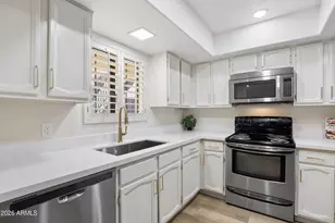 8315 N 21st Dr, Phoenix, AZ 85021 - Photo 2