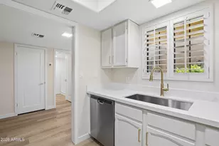 8315 N 21st Dr, Phoenix, AZ 85021 - Photo 4