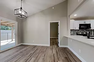 9033 W Vogel Ave, Peoria, AZ 85345 - Photo 10
