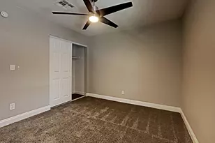 9033 W Vogel Ave, Peoria, AZ 85345 - Photo 18