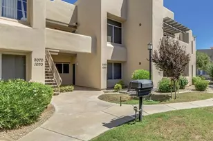 11333 N 92nd St, Scottsdale, AZ 85260 - Photo 2
