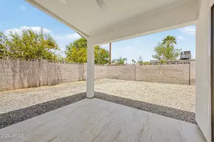 3010 W Country Gables Dr, Phoenix, AZ 85053 - Photo 34