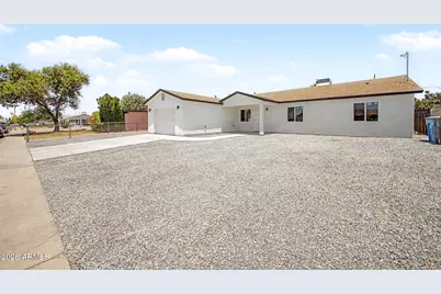 3010 W Country Gables Drive, Phoenix, AZ 85053 - Photo 4