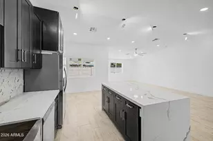 3010 W Country Gables Dr, Phoenix, AZ 85053 - Photo 16