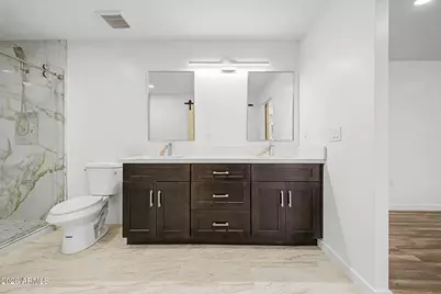 3010 W Country Gables Drive, Phoenix, AZ 85053 - Photo 26