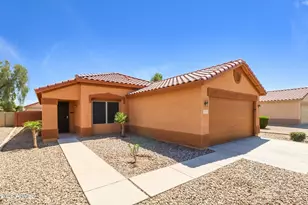 15753 W Gelding Dr, Surprise, AZ 85379 - Photo 10