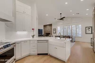 14130 W Bent Tree Circle, Litchfield Park, AZ 85340 - Photo 10