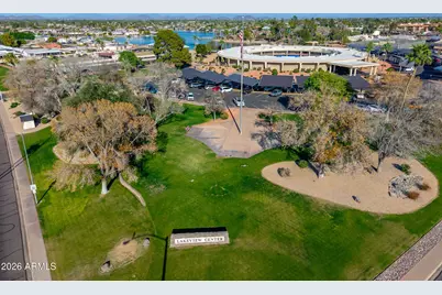 16005 N Nicklaus Lane, Sun City, AZ 85351 - Photo 42
